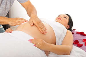 Pregnant-Massage